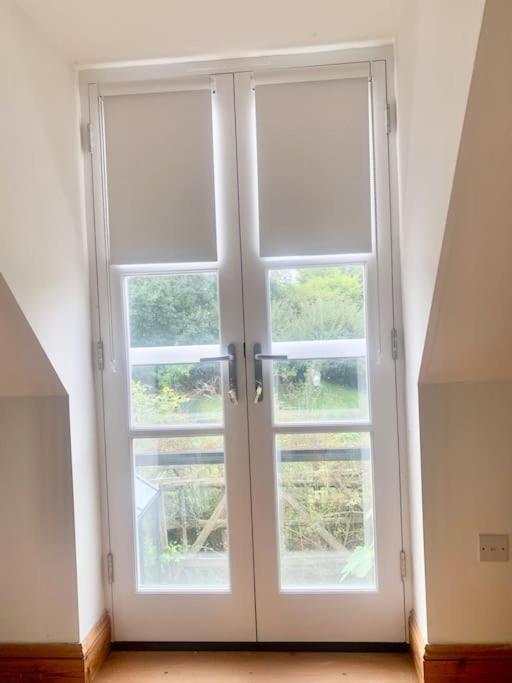 Delightful Ely House Bright And Warm With Cathedral View Apartment Exterior foto