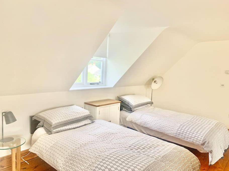 Delightful Ely House Bright And Warm With Cathedral View Apartment Exterior foto
